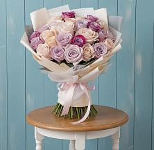 Букет цветов из:  Розы в Двубратском