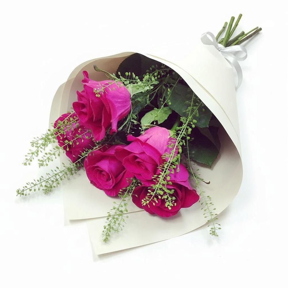 Букет цветов из: Розы в Двубратском