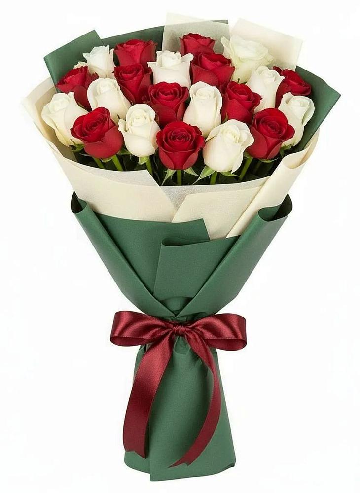 Букет Микс из красных и белых роз в Двубратском