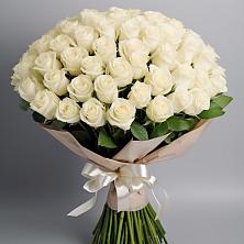 Букет 101 беля роза Белоснежка в Двубратском