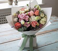 Букет цветов из:  Розы, Лизиантусы и Гвоздики в Двубратском