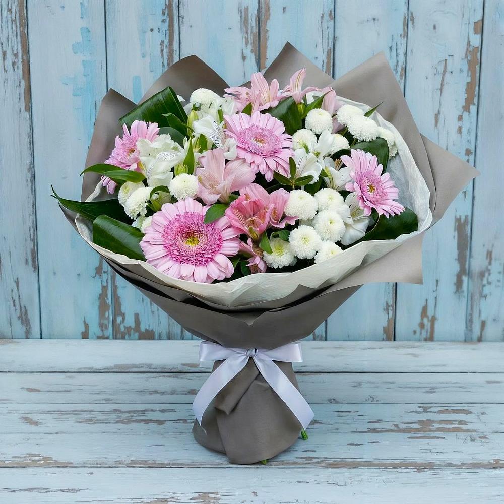 Букет цветов из: Герберы, Альстромерии и Хризантемы в Двубратском