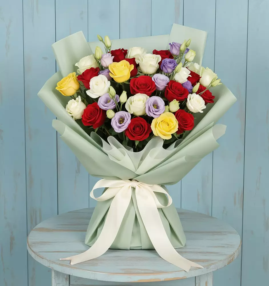 Букет цветов из: Розы в Двубратском