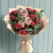 Букет цветов из:  Гвоздики и Розы #REPLACE_PRED# Двубратском