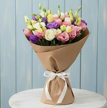 Букет цветов из:  Лизиантусы в Двубратском